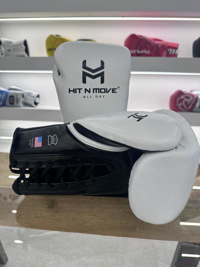 HIT N MOVE BALANCE GLOVES 16oz LACE UP PANDA WHITE/BLACK