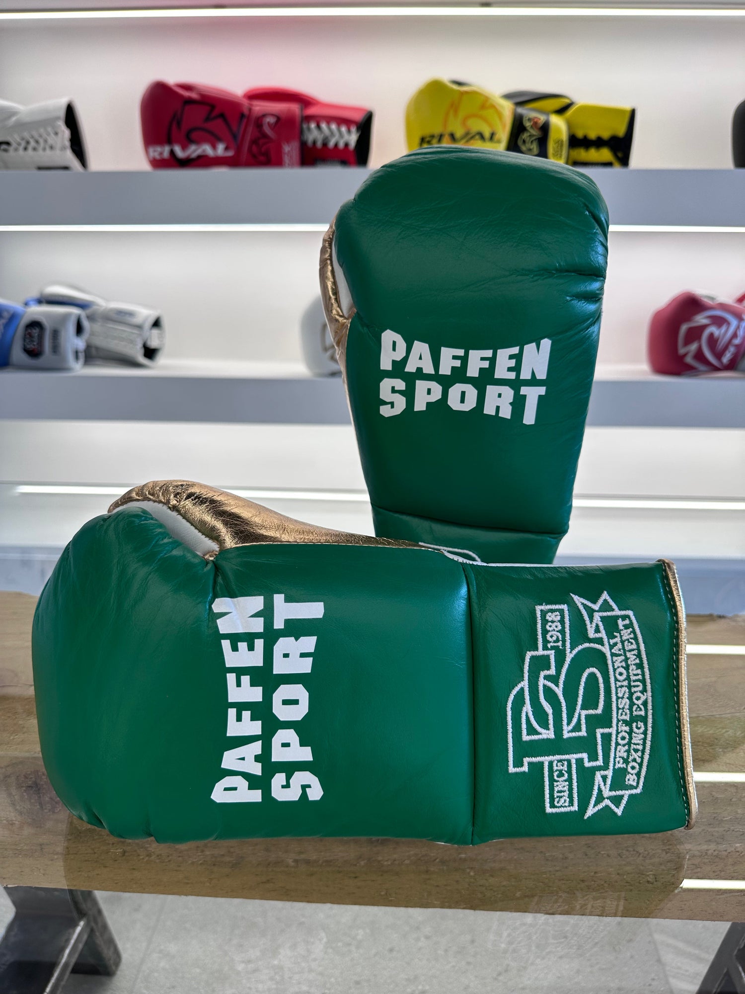 PAFFEN SPORT PRO MEXICAN TF BOXING GLOVES 10oz