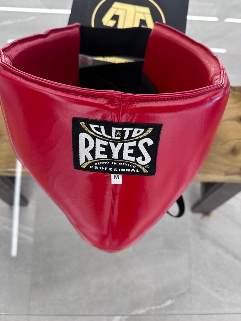CLETO REYES KIDNEY &amp; GROIN FOUL PROTECTOR RED - MEDIUM