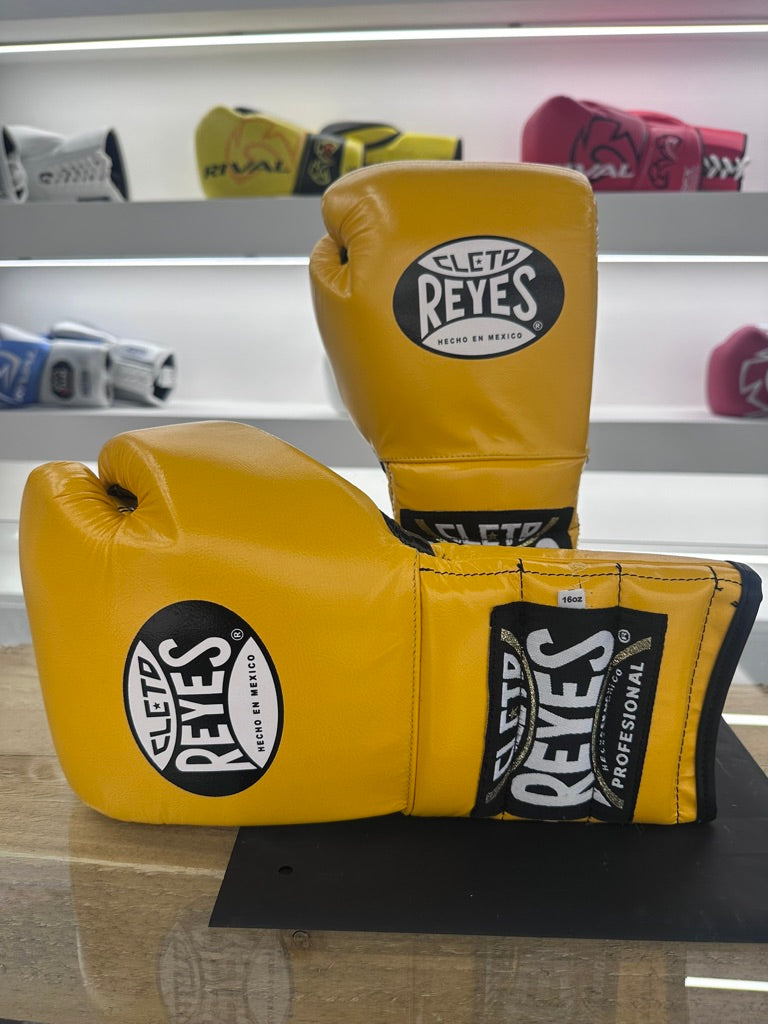 CLETO REYES 16oz SPARRING GLOVES LACE UP YELLOW
