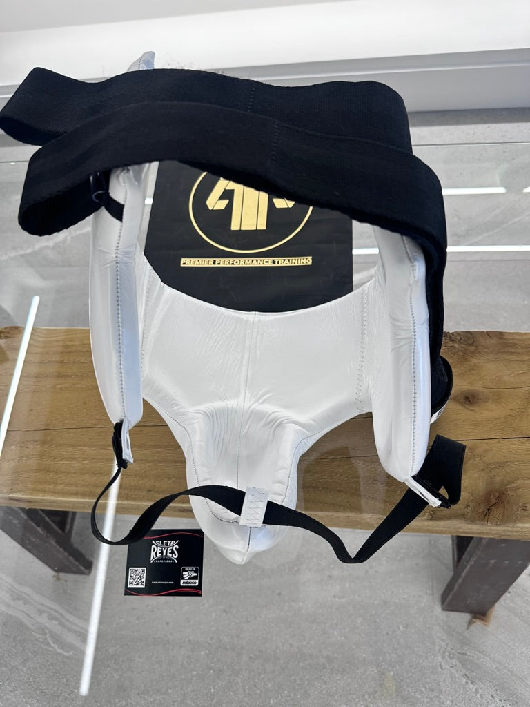 CLETO REYES KIDNEY &amp; GROIN FOUL PROTECTOR WHITE - MEDIUM