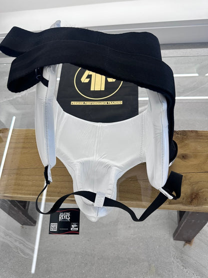 CLETO REYES KIDNEY &amp; GROIN FOUL PROTECTOR WHITE - MEDIUM