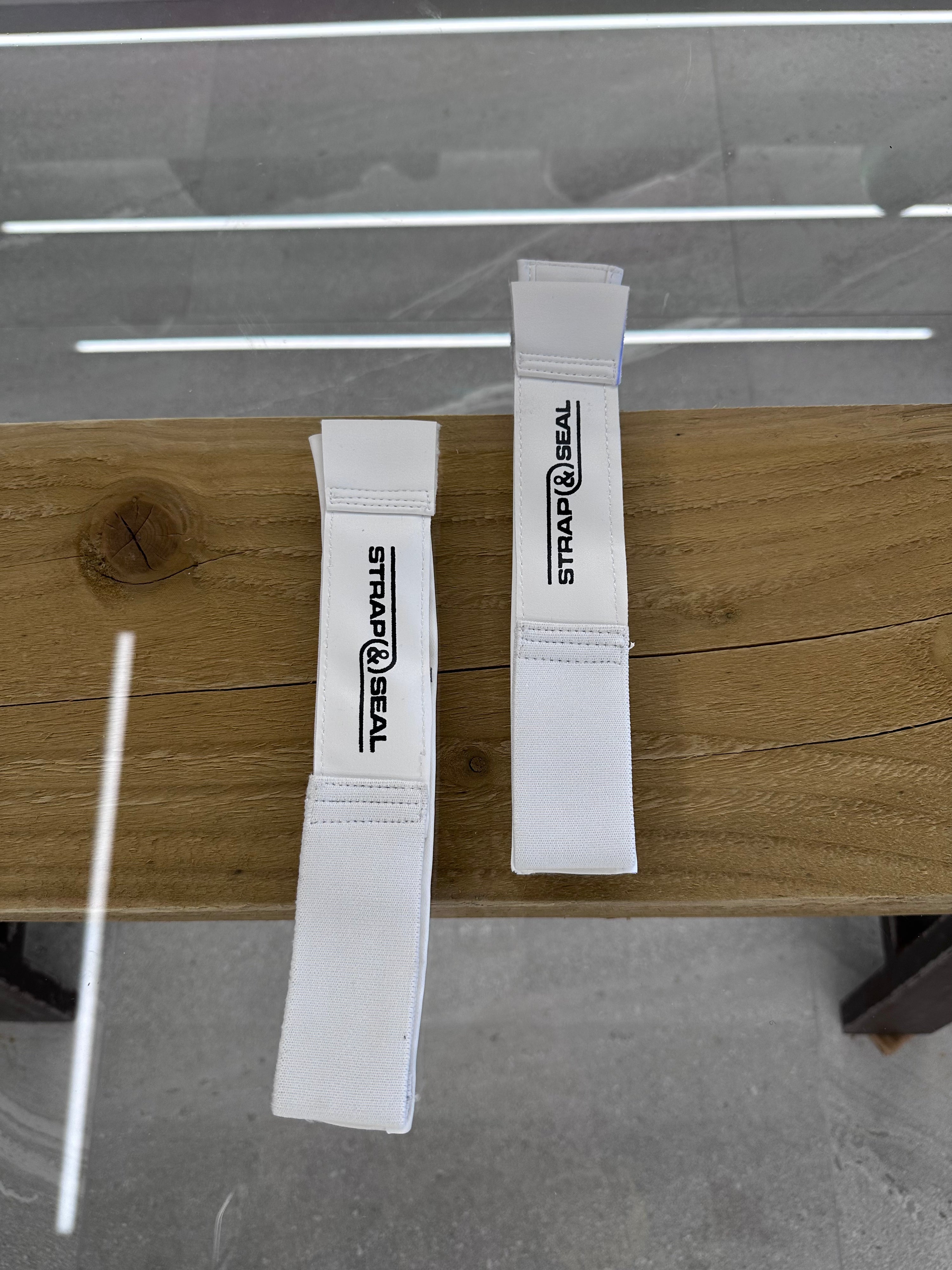 STRAP &amp; SEAL LACE UP CONVERTOR - WHITE