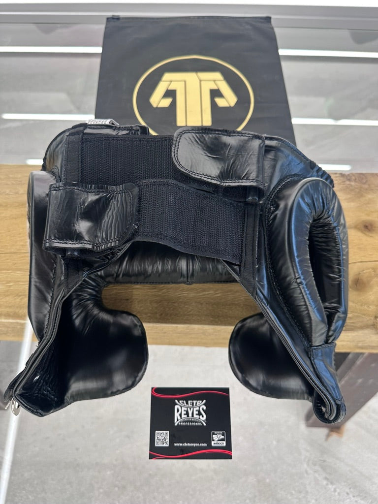 CLETO REYES HEADGUARD WITH CHEEK PROTECTOR BLACK - MEDIUM