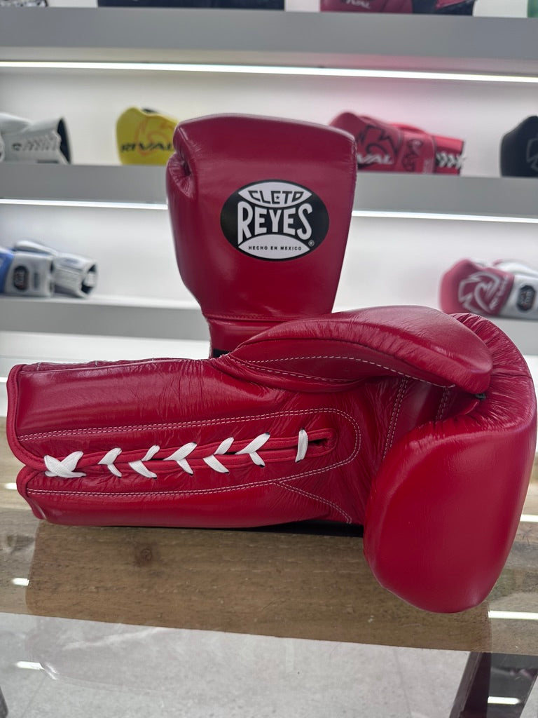 CLETO REYES 16oz SPARRING GLOVES LACE UP RED